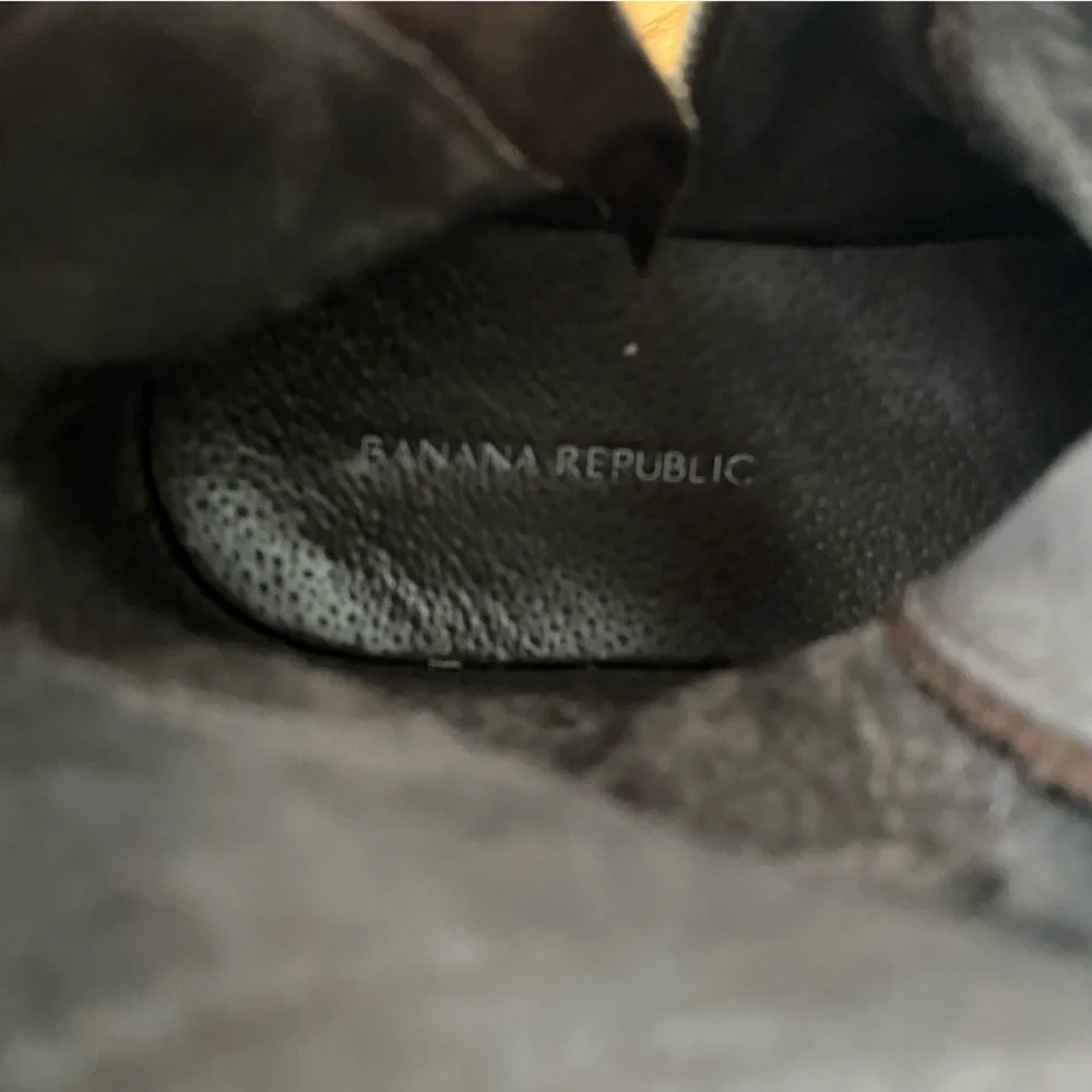 BANANA REPUBLIC Broderick Dark Brown Side Zip Buckle Cap Toe Lace Up Chukka 8‎